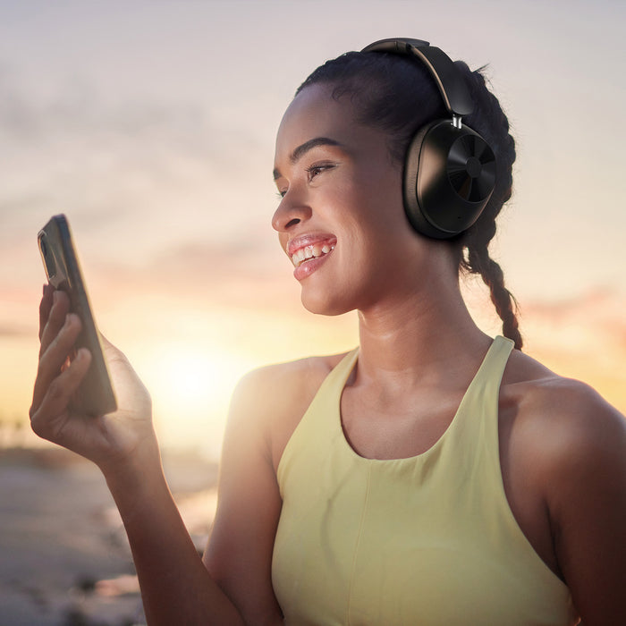 Focus A5 ANC støyreduserende hodetelefoner fra Oneodio - Bluetooth 5.4 trådløse hodetelefoner med -45dB hybrid Active Noise Cancelling Over-Ear Headset, ENC Mic, Hi-Res LDAC - Perfekt for støyreduksjonsbehov i høykvalitets lydopplevelser